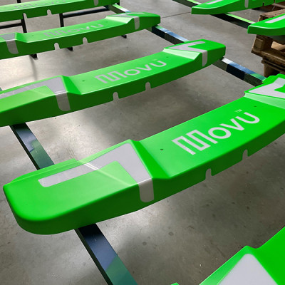 Manufacture of thermoformed plastic body parts for AMR robots by Plastisart