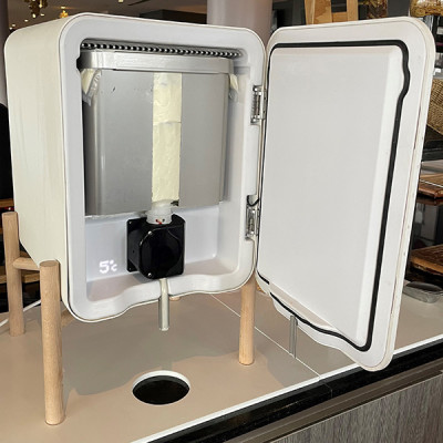 Production of thermoformed parts for buffet refrigerators